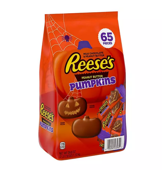 REESE'S Milk Chocolate Peanut Butter Creamy, Halloween Pumpkins Candy Bulk Bag (39.8 oz., 65 pcs)