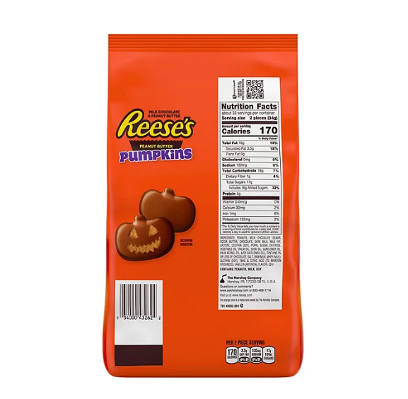 REESE'S Milk Chocolate Peanut Butter Creamy, Halloween Pumpkins Candy Bulk Bag (39.8 oz., 65 pcs)