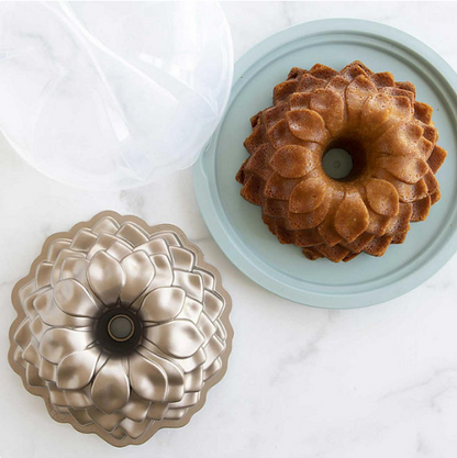 Nordic Ware Toffee Blossom Bundt Pan with Bundt Keeper