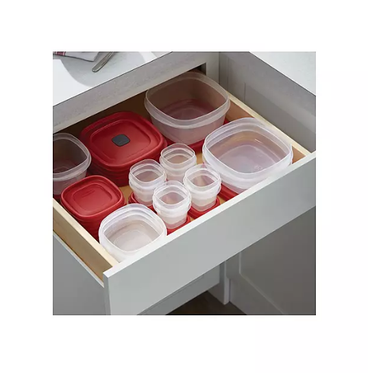 Rubbermaid 50-Piece EasyFindLids Vented Food Storage Set