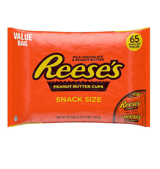 REESE'S Milk Chocolate Peanut Butter Snack Size Cups, Candy Value Bag (36.3 oz., 65 ct.)