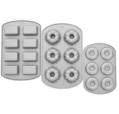 Wilton Mini Delights Steel Non-Stick Bakeware Set, 3-Piece