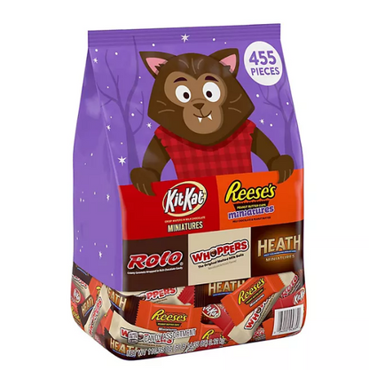 Hershey Assorted Chocolate Flavors Bite Size, Halloween Candy Bulk Bag (110.35 oz., 455 ct.)