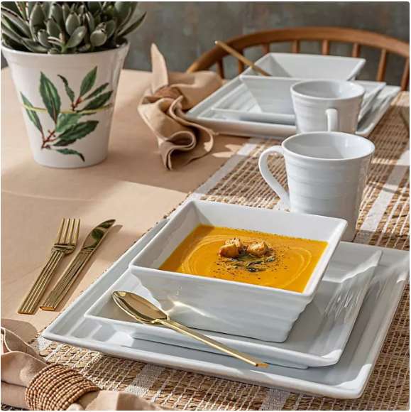 Overandback 32-Piece Ribbed Dinnerware Set