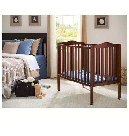 Delta Children Portable Crib with Mattress (Choose Your Color)