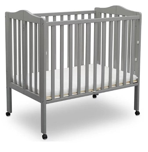 Delta Children Portable Crib with Mattress (Choose Your Color)